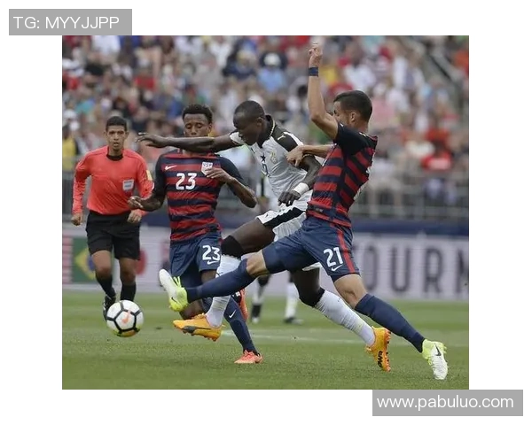 冰岛与加纳近期交锋回顾及比赛精彩瞬间分析